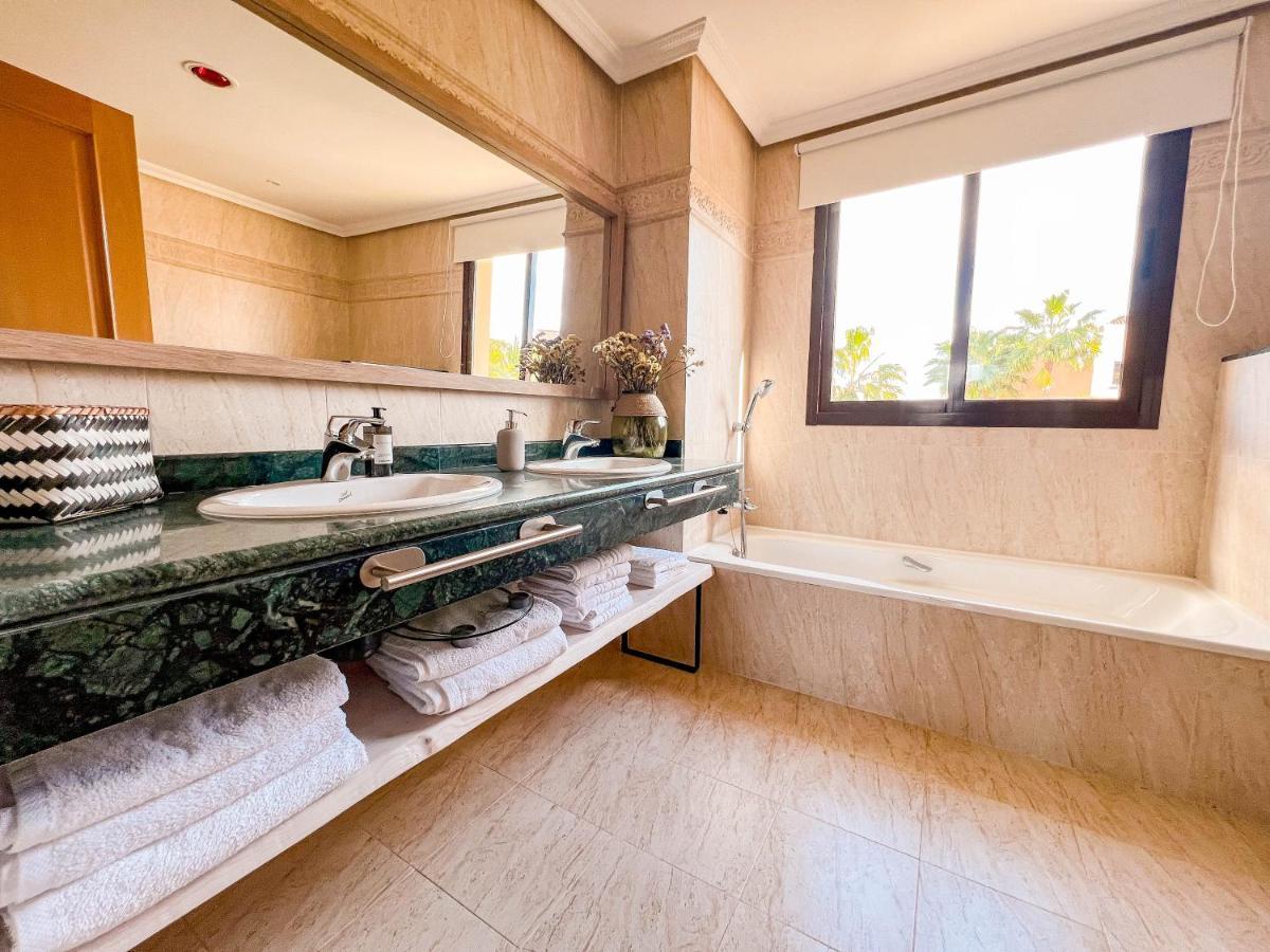Conde Luque Apartment, Luxury Resort & Golf Benahavis-Marbella 埃斯特波纳 外观 照片